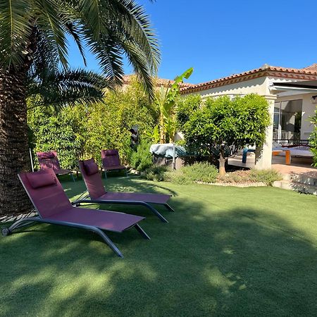 Villa Avec Piscine ガラルグ・ル・モンテュ エクステリア 写真